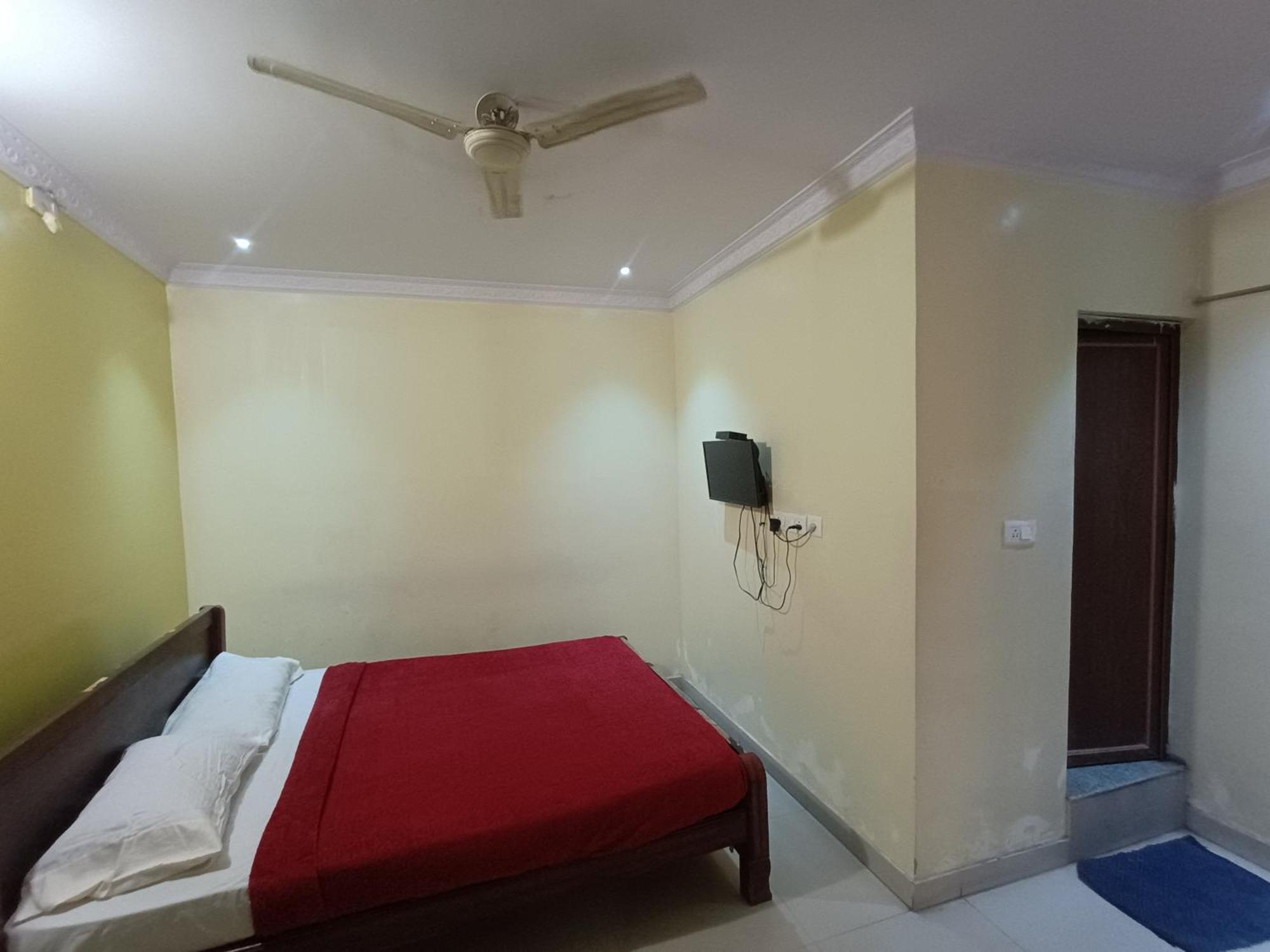 Hotel Malnad Grand Inn Kumbalgod Exterior photo