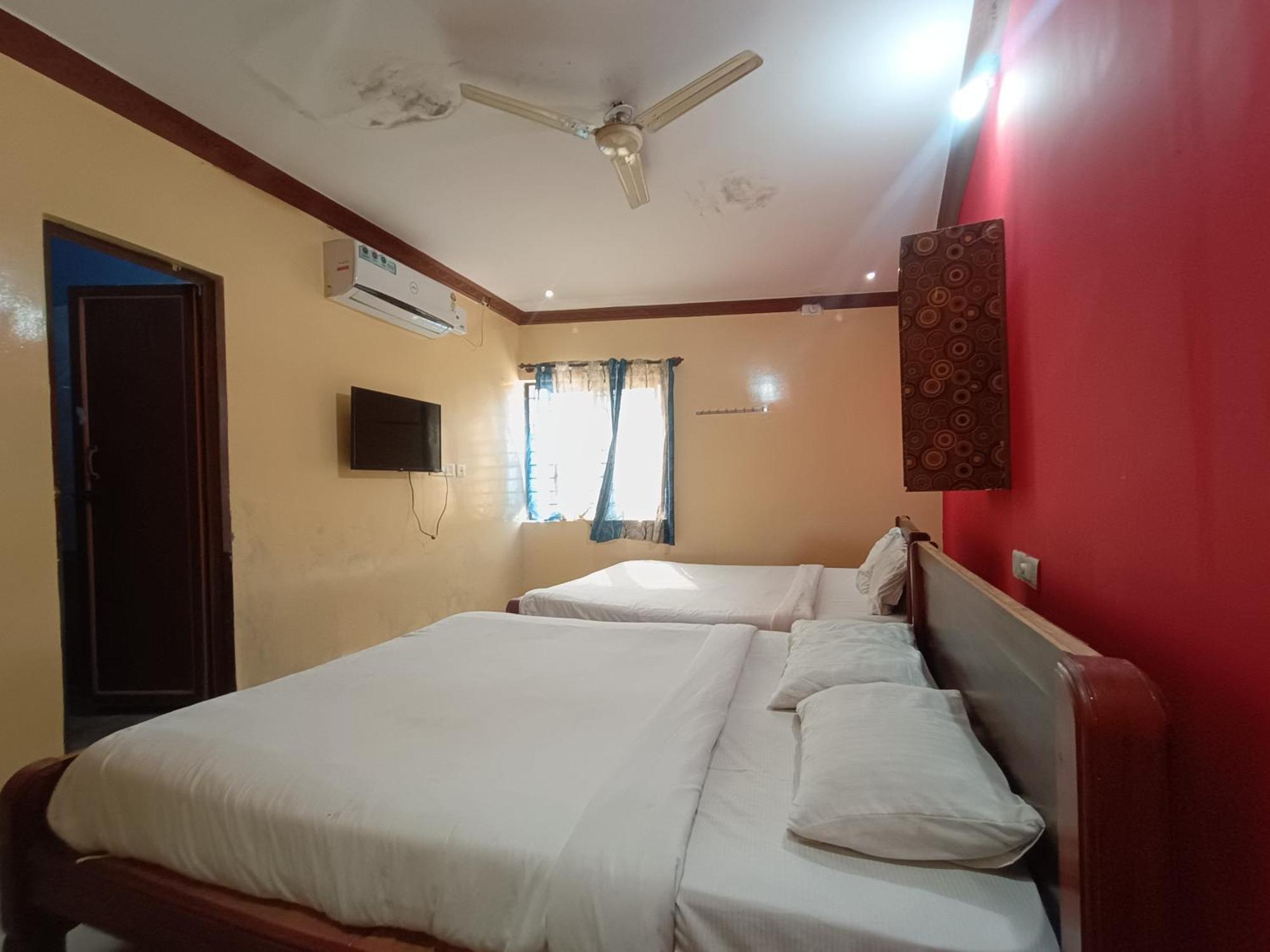 Hotel Malnad Grand Inn Kumbalgod Exterior photo